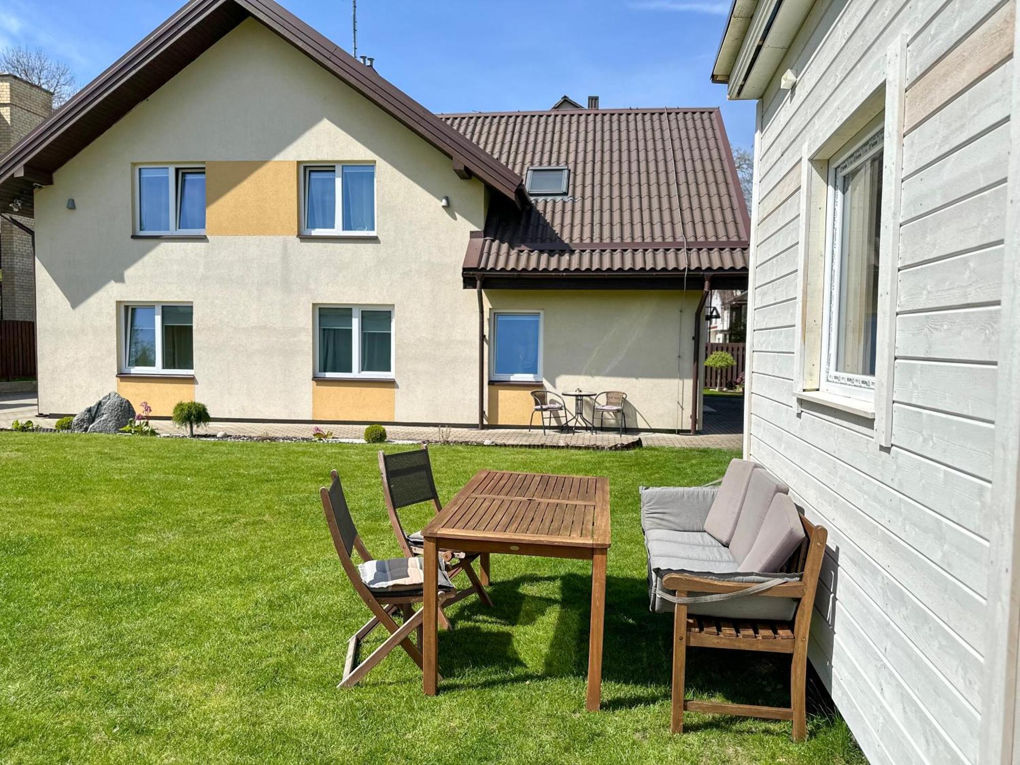 Maironio Apartamentai Palanga Buitenkant foto